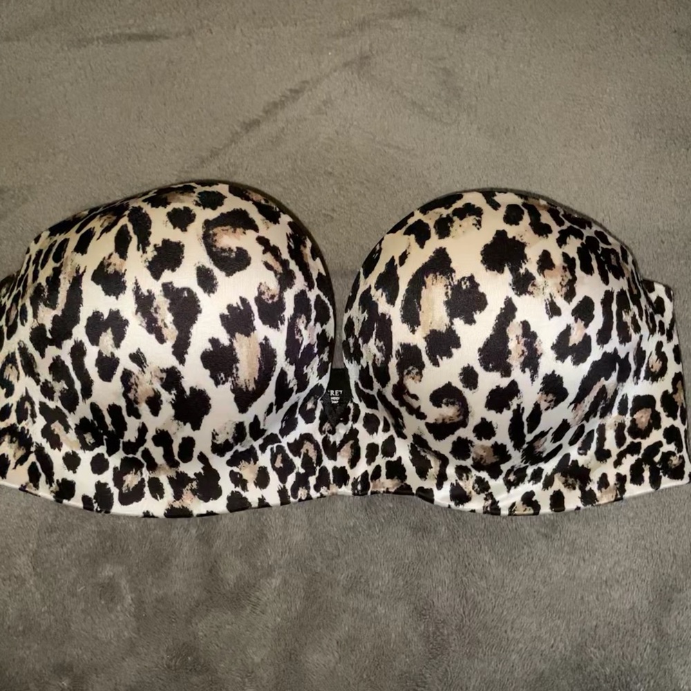 A Victoria Secret 34C push-up strapless bra